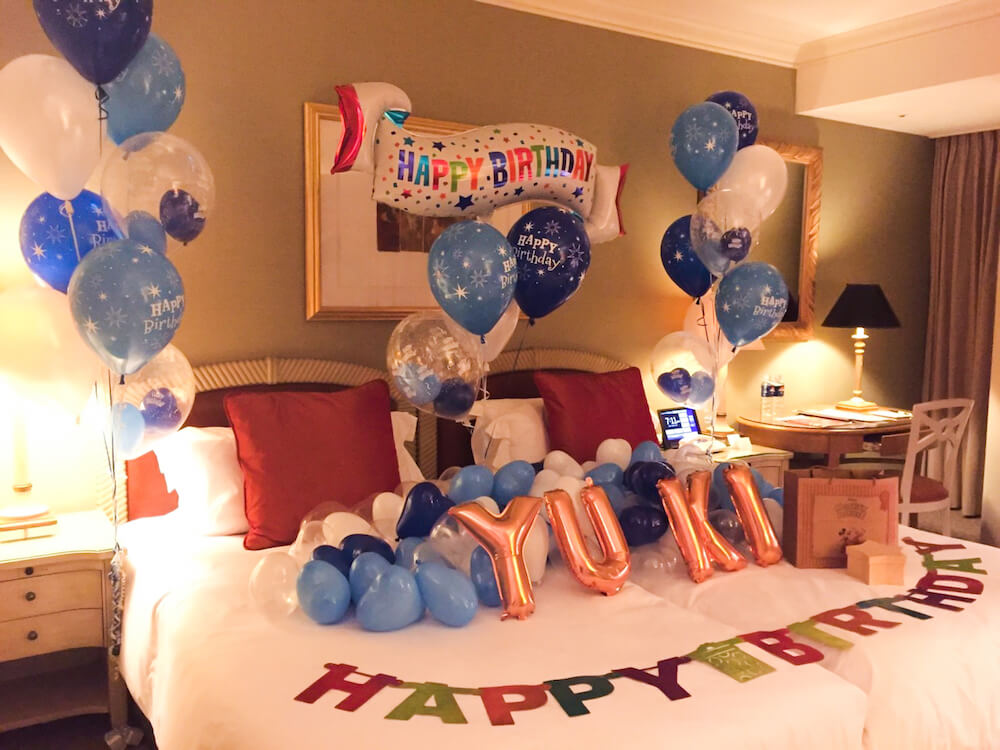 彼氏へのバースデーサプライズプレゼント バルーン出張装飾 ホテルサプライズ 誕生日やプロポーズはアニプラバルーン