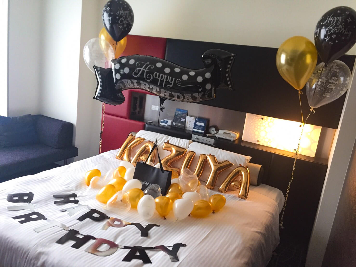 H 12 彼氏へ贈るホテルサプライズ バルーン出張装飾 ホテルサプライズ 誕生日やプロポーズはアニプラバルーン