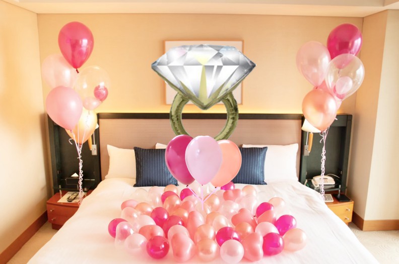 A 4 結婚記念日サプライズ バルーン出張装飾 ホテルサプライズ 誕生日やプロポーズはアニプラバルーン